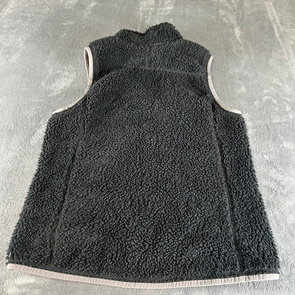 LL Bean Womens Black Sherpa Fleece Vest Full Zip 502430 Large Regular - Picture 2 of 8